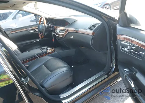 2008 Mercedes-Benz S 550 from USA, damaged, VIN WDDNG71X78A197833